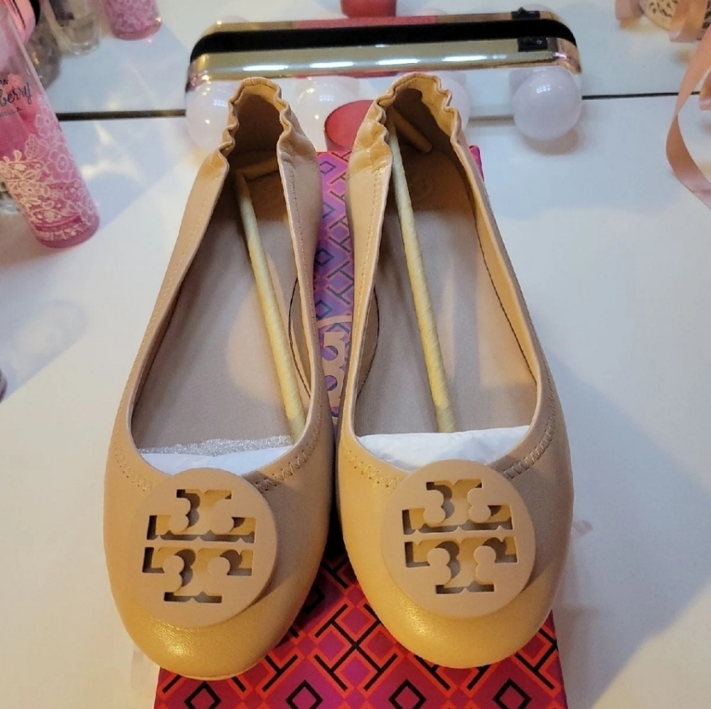 COPY - Tory Burch Minnie Flats 8.5